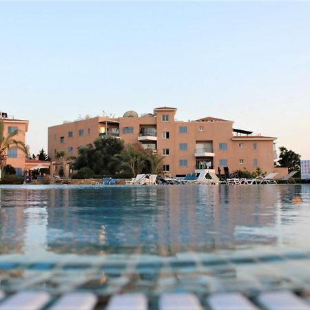 Paphos Cosea Living: Seaside 2 Bedroom Flat Kings Palace 209 מראה חיצוני תמונה