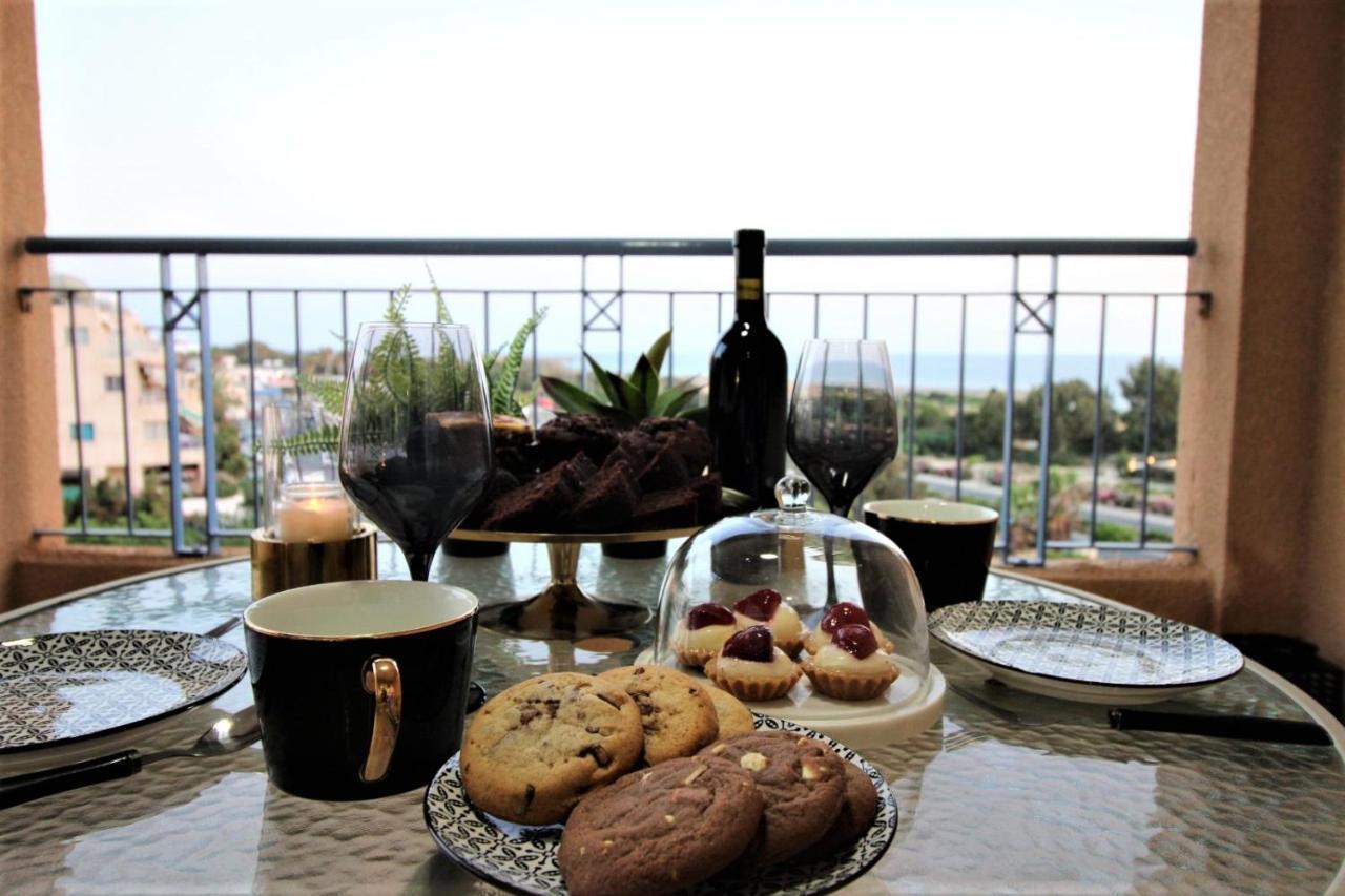 Paphos Cosea Living: Seaside 2 Bedroom Flat Kings Palace 209 מראה חיצוני תמונה